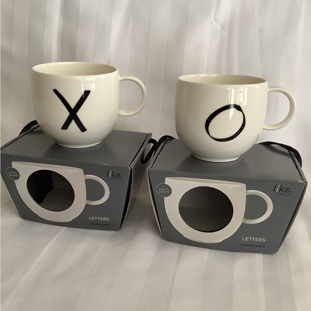 Pair of Villeroy & Boch Letter Mugs - “X” & “O”
